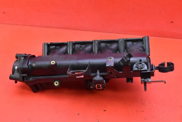 Colector de admisión OEM 55231286 para Opel Corsa E image 3