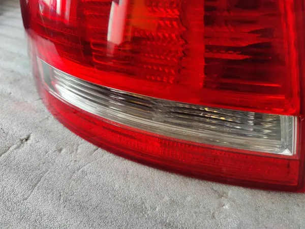 LUZ LED TRASERA IZQUIERDA AUDI A6 C6 SEDÁN 4F5945095L image 3