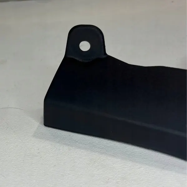 Vänster fram skärmbreddare Toyota Yaris XP210 PW389-0D000 image 2