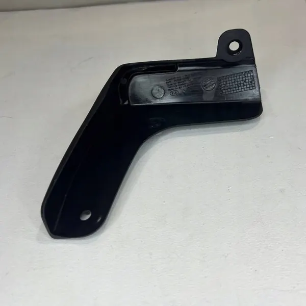 Vänster fram skärmbreddare Toyota Yaris XP210 PW389-0D000 image 4