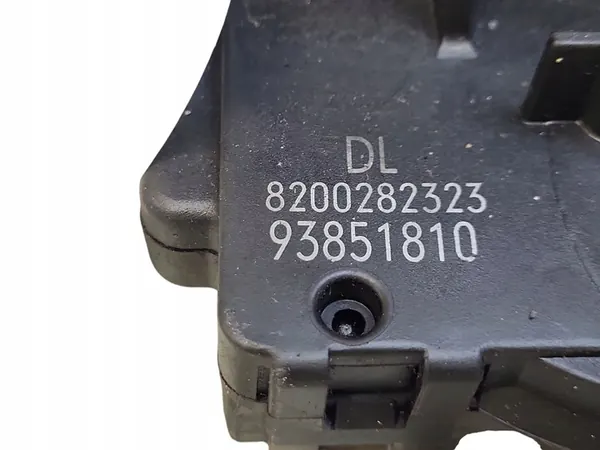 Vänster dörrlås RENAULT TRAFIC II 8200282323 image 5