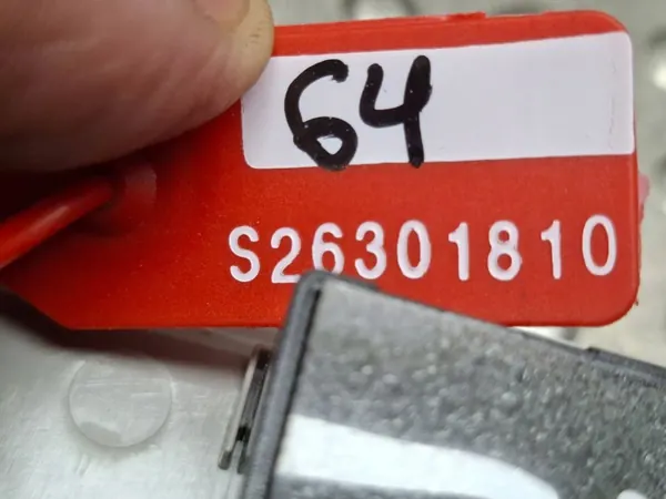 Käytetty Renault OE Valo S26301810 Arkana 2019- image 4