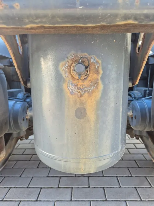 Réservoir d'air arrière DAF CF Euro 6 image 2