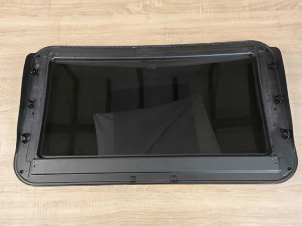 Vitre de toit ouvrant Audi A5 OEM 8T8877071 - Occasion image 3