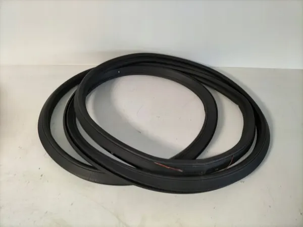 Junta do portão OEM 51767498729 BMW X4 G02 - Usado image 2