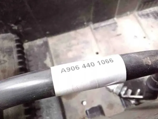 Support de batterie Mercedes-Benz Sprinter OEM A9066108400 image 5