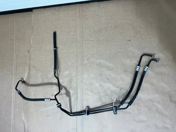 Conducto aceite suspensión Mercedes SL R230 - Pieza OEM image 2