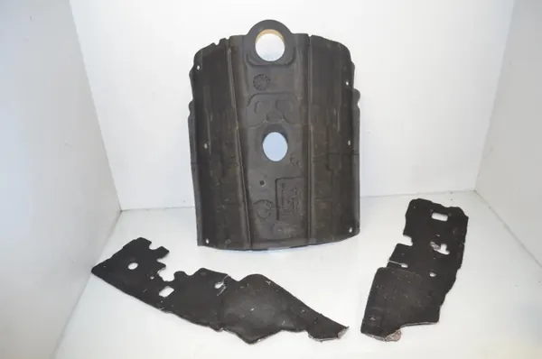 BMW OE 7952071 Kit d'insonorisation pour U06 218d image 2