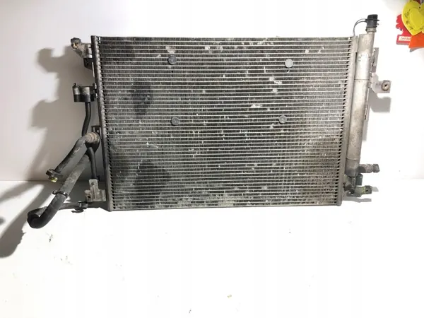 Volvo XC90 AC-kondensor OEM P28995084X - Begagnad image 4