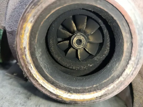 Turbocompresor con Colector Fiat Grande Punto 1.9 JTD image 5