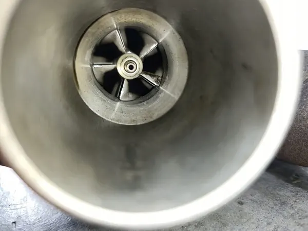 Turbocompresor con Colector Fiat Grande Punto 1.9 JTD image 6