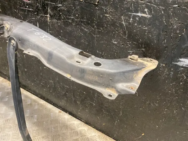 Support de renfort avant OEM 68145821AA pour Lancia image 3