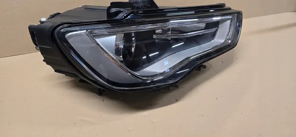 AUDI A3 8V0 Faro Delantero Derecho image 3