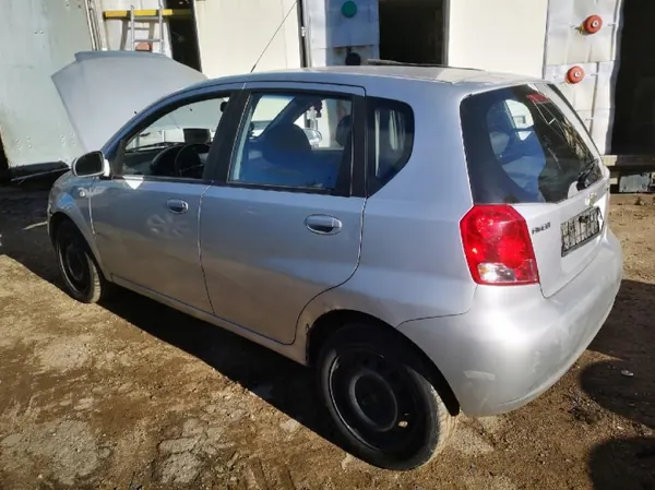 Coletor de escape OEM 2157438 Chevrolet Aveo 1.4L image 9