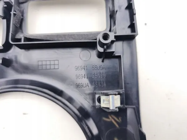 Bastidor izquierdo Nissan Leaf II OEM 9694159J0A - Usado image 6