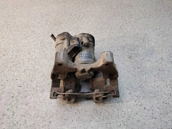 Jarrusatula taka-vasen OEM 3Q0615405M VW Tiguan image 4