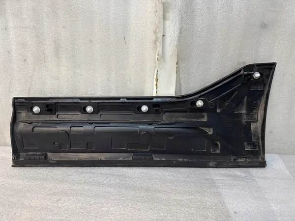 Volvo XC40 Deurlijst Rechts Achter OEM 32409187 image 5
