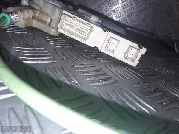 Régulateur de vitre Citroen C4 OEM 9647442580 image 3