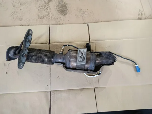 Catalyseur Ford OE BV61-5E211-EG d'occasion image 4