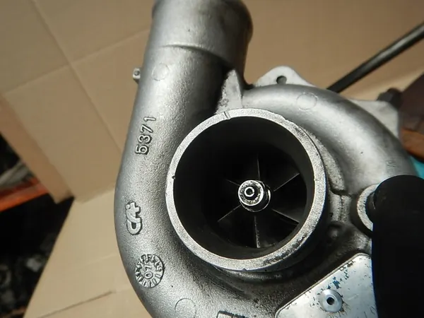 Turbina IVECO DAILY IV 2.3 HPI image 6