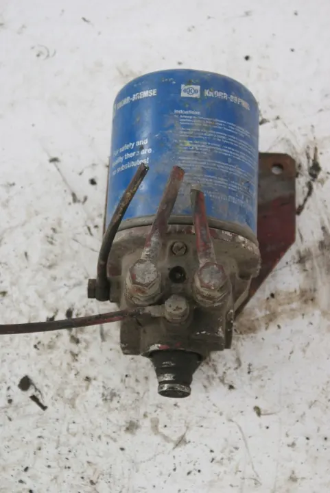 Wabco luchtdroger OEM 0124886 Mercedes 814 image 2