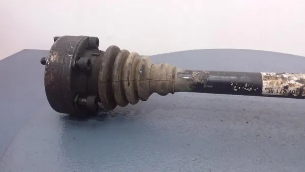 VW Transporter T4 2.5 TDI Höger Framaxel 701407271M image 3