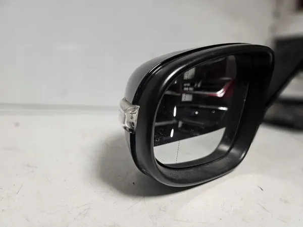 VW GOLF VI HATCHBACK VASEN PEILI LA7W 9 PIN image 4