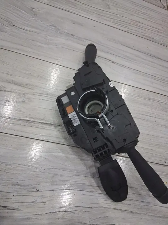 Gecombineerde schakelaar Spider Peugeot 2008 208 image 5