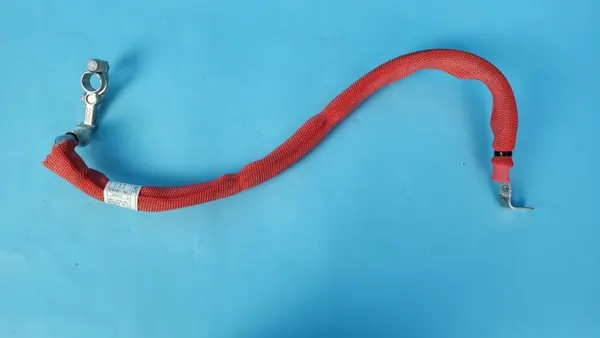 BMW Puristusplus-kaapeli OEM 6839822 - Käytetty kunto image 2