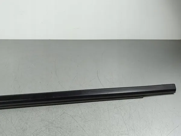 Subaru Forester SK Takaluukun lista image 2