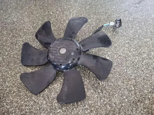 Subaru Forester Frontriemen OEM 2M413M0820 - Gebraucht image 2