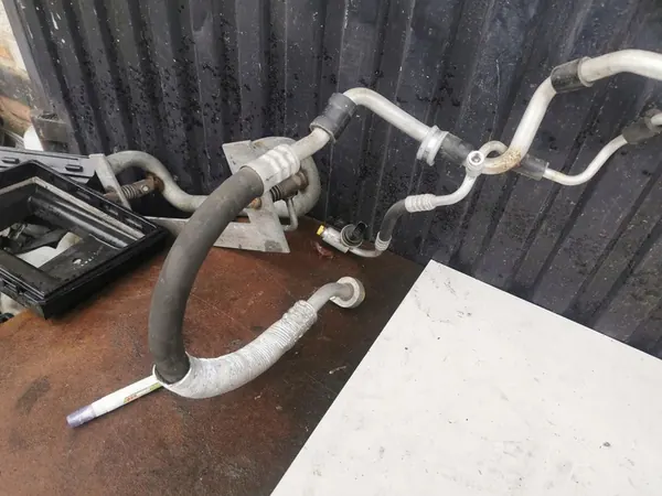 Ilmastointiletku VW Golf V image 4