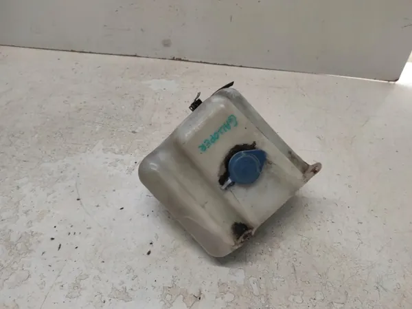 Spolarvätsketank OEM RTEKO PAW1026 för Hyundai Galloper image 3