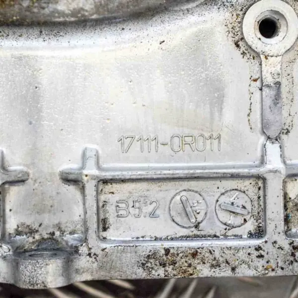 Colector de admisión Toyota OE OEM 171110R011 - 2.2L image 6
