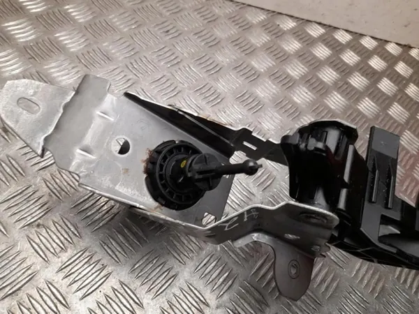 Pédale d'embrayage Mazda CX-30 2022 OEM DFR5 image 3