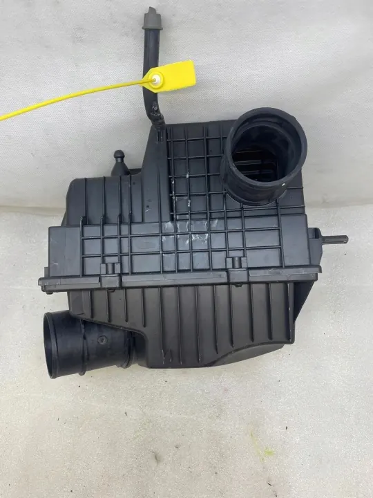 Boîtier Filtre à Air OEM 165008632R pour Renault Master image 2