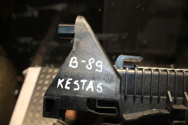 Mercedes-Benz E W212 Radiateur image 5