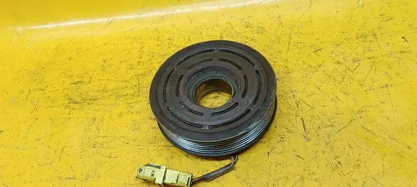 Embrayage de Compresseur Berlingo 1.6HDI 2-Pin 06-09 image 9