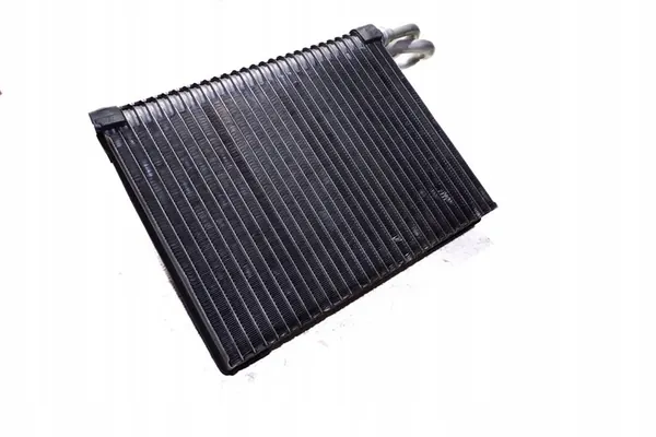 Radiador de aire acondicionado BMW X6 (E71, E72) 3.0L Diesel OEM image 3