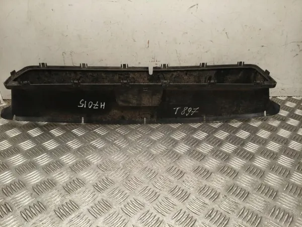 Rejilla radiador Ford Explorer 2020 OEM LB5B8314A image 5