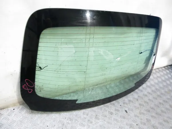 Luna trasera Mercedes W205 OEM 205/080 Usada image 3