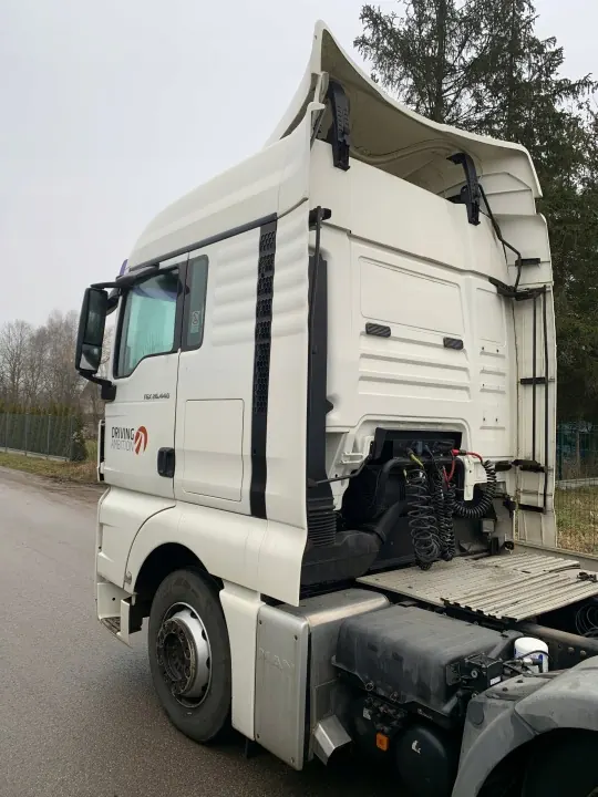 Kabinirunko + Makuuhuoneen Ovi MAN OE TGX:lle image 5