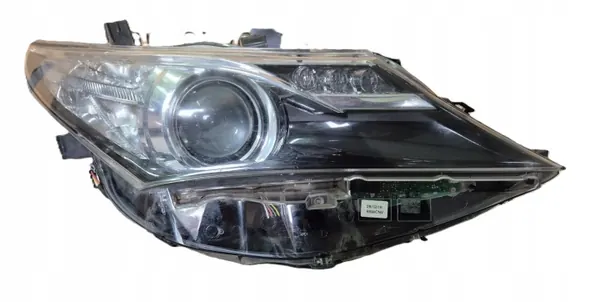 Farol dianteiro Toyota Auris E180 OEM 8111002E21 image 2