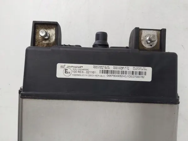 Batterie Mild Hybrid OEM 32371368 pour Volvo XC40 image 4