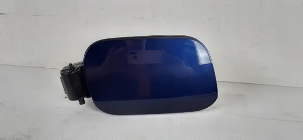 Audi Q8 Bränsleklaff OEM 4M8.809.906 - Begagnad image 2