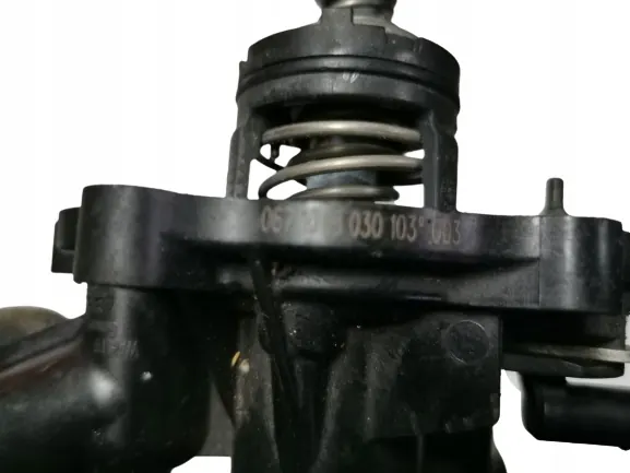 MERCEDES THERMOSTAT HOUSING A2712000115 image 3