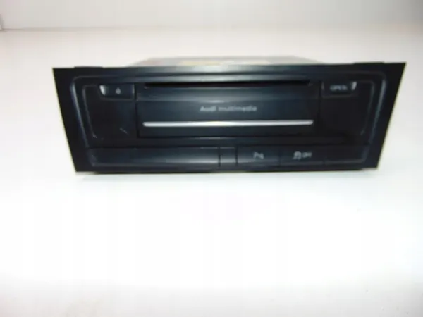 Audi MMI Navigationscomputer OEM 8T2035652G image 5