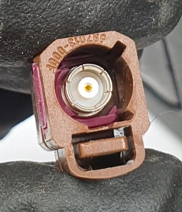 Land Rover Discovery IV Heckklappenblende BH22431E76BA image 9