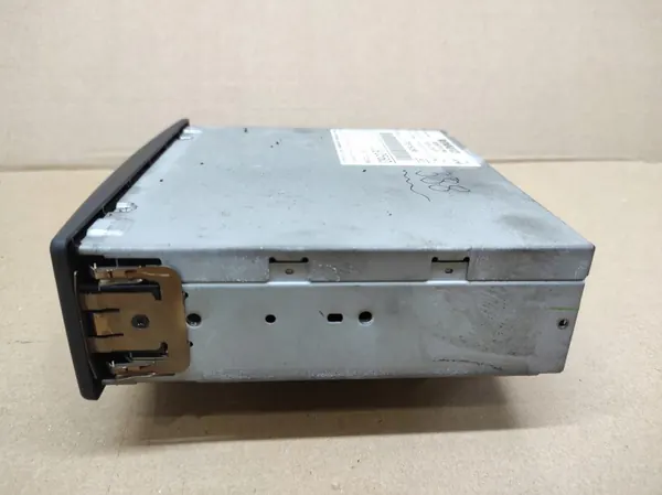 Lecteur GPS OEM 8200751298 pour Renault image 4