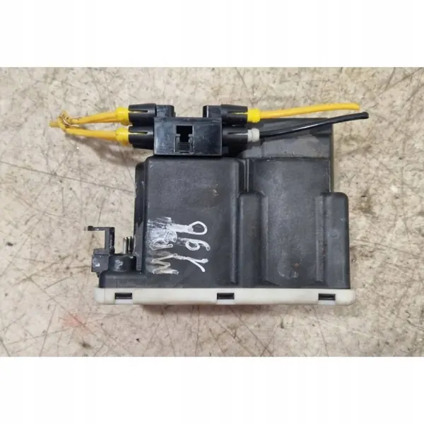 Centrale vergrendelingspomp OEM 1248001448 voor Mercedes W124 image 3